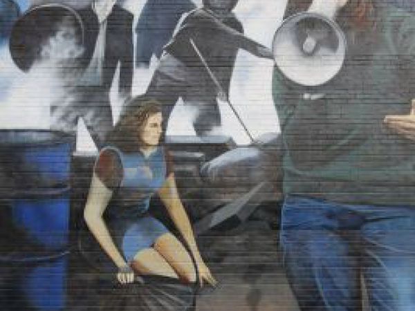 (Photo:) ]murale w katolickiej dzielnicy Bogside