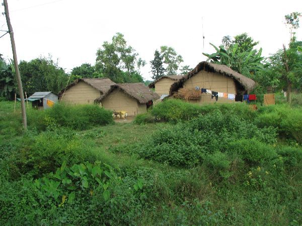 (Photo:) wioska ludzi Tharu